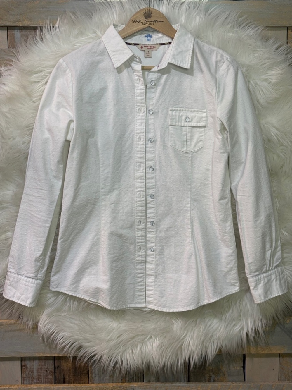 EUC [Brooks Brothers] White Swiss Dot Button Down Collar Career Blouse Shirt | 4